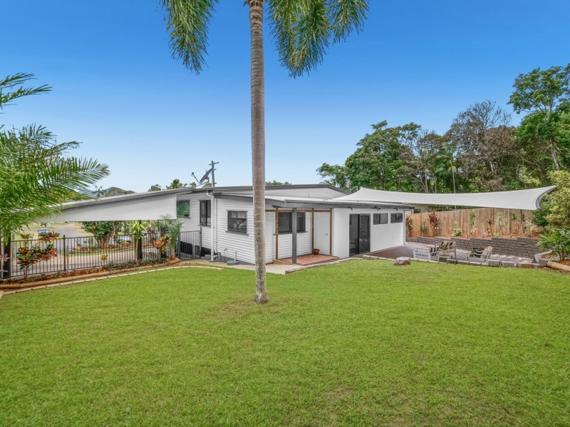 17 Moowooga Street, Earlville QLD 4870