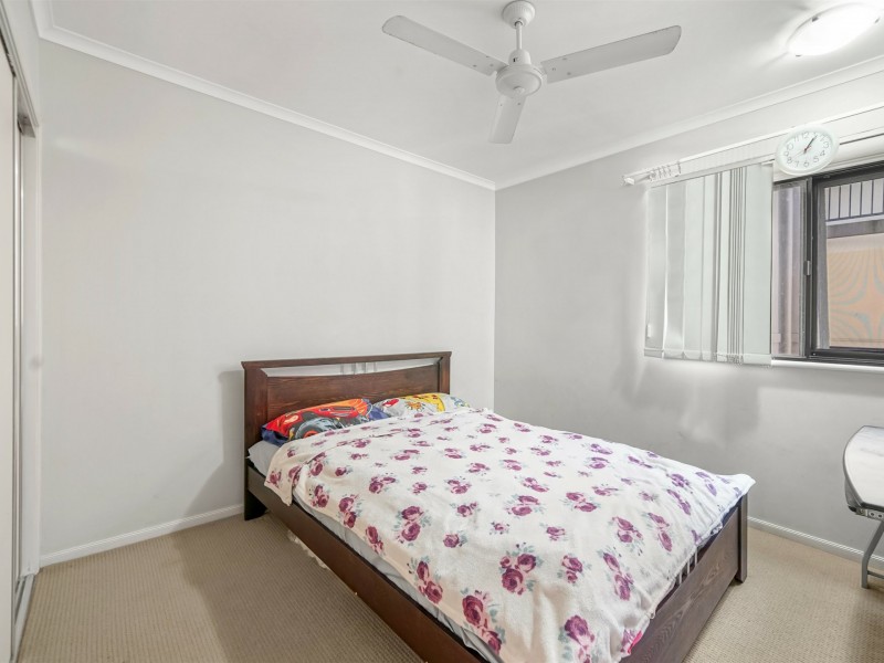 218/92 Digger Street, Cairns North QLD 4870