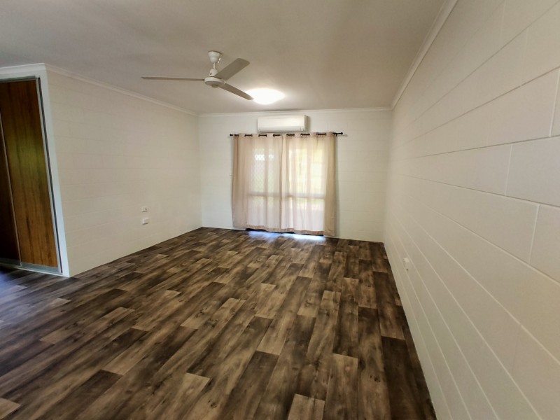 2/18 Turner Street, Whitfield QLD 4870