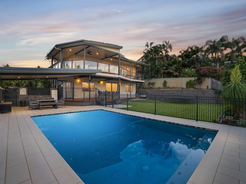 1 Grandview Crescent, Earlville QLD 4870