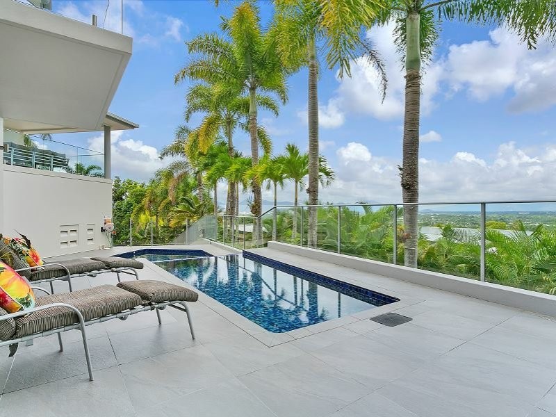 5 Knott Court, Whitfield QLD 4870