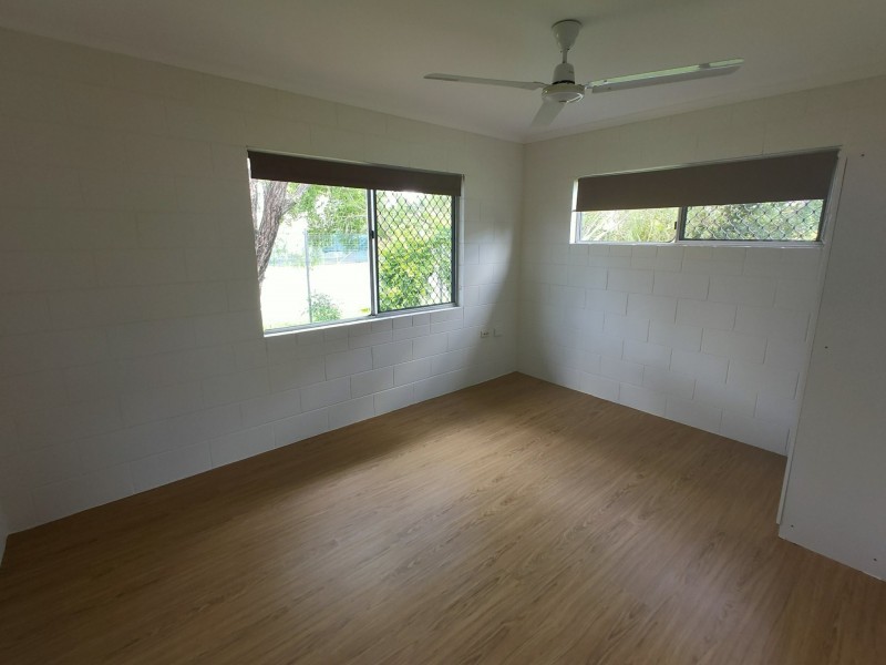 3 Mulligan Street, Manoora QLD 4870