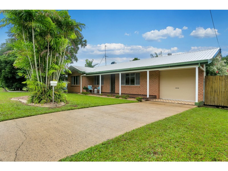 8 Ponticello Street, Whitfield QLD 4870