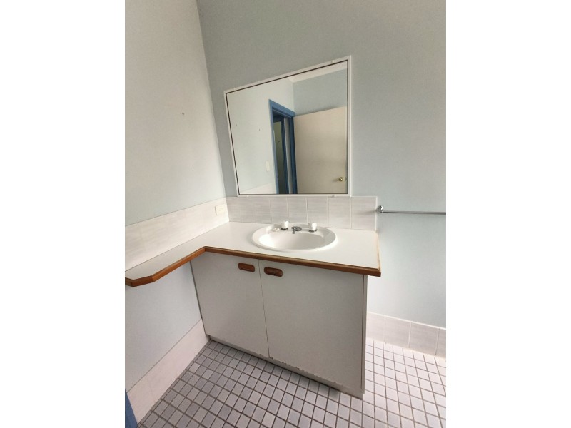 12/30 Springfield Crescent, Manoora QLD 4870