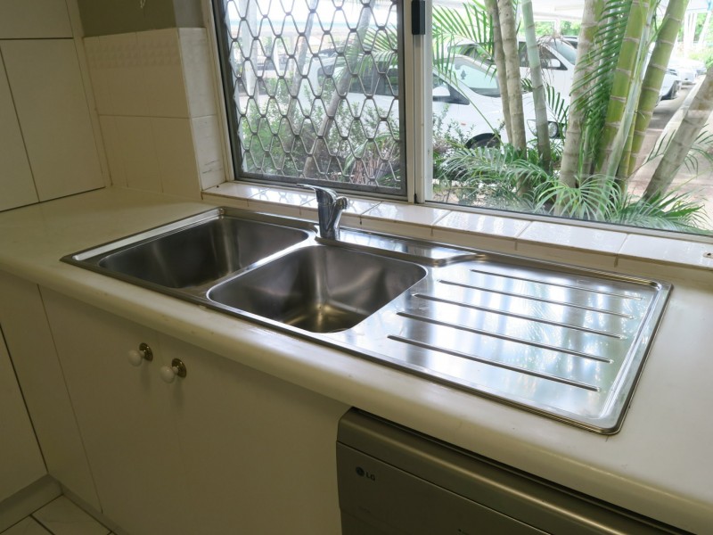 8/34 Springfield Crescent, Manoora QLD 4870