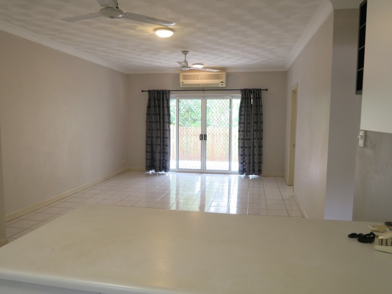 8/34 Springfield Crescent, Manoora QLD 4870