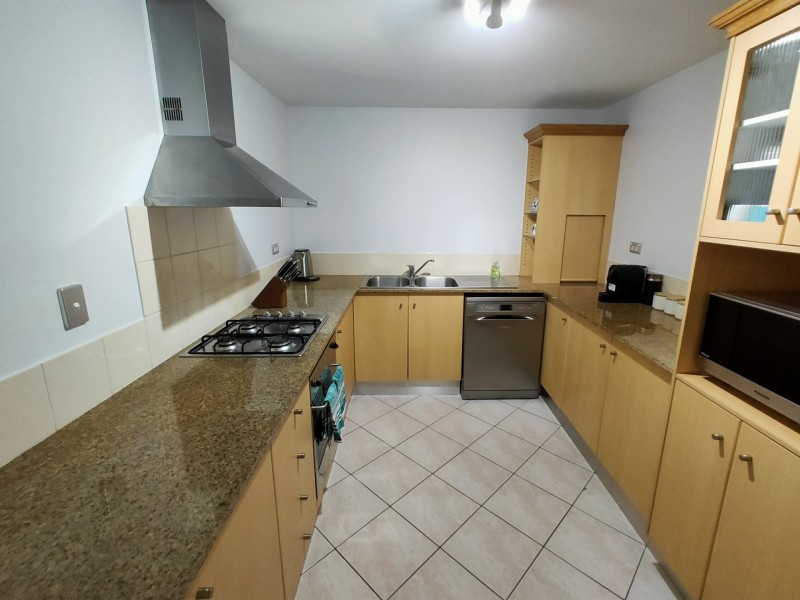 1506/2 Greenslopes Street, Cairns North QLD 4870