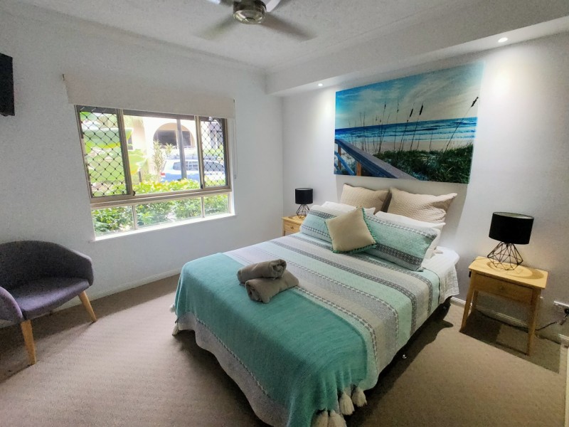 1506/2 Greenslopes Street, Cairns North QLD 4870