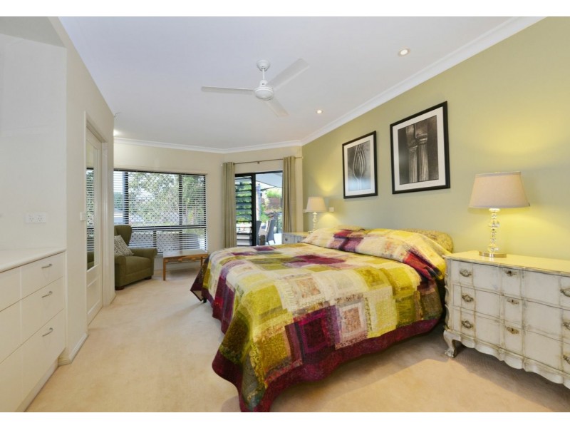 21 Findlay Street, Brinsmead QLD 4870