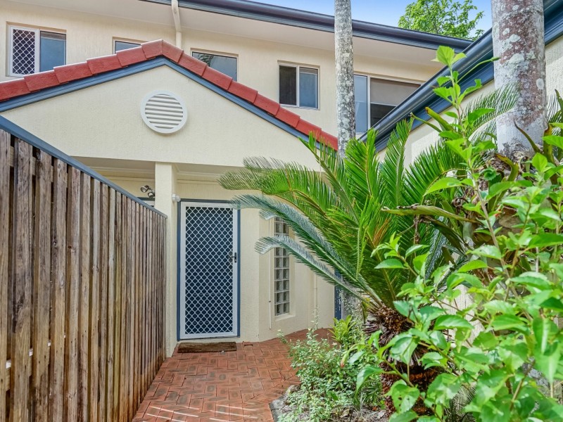 1/64 Charles Street, Manunda QLD 4870
