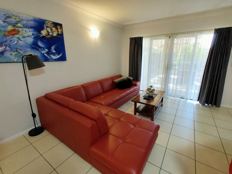 2/224 Grafton Street, Cairns North QLD 4870