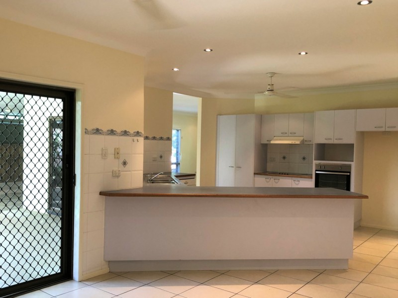 12 Greenford Street, Brinsmead QLD 4870