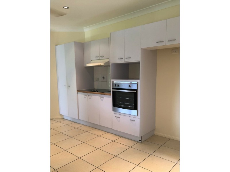 12 Greenford Street, Brinsmead QLD 4870