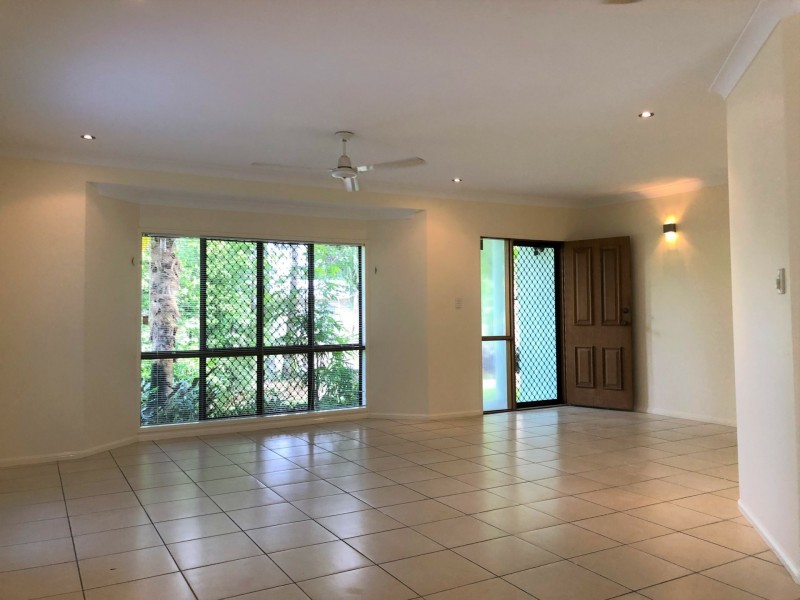 12 Greenford Street, Brinsmead QLD 4870