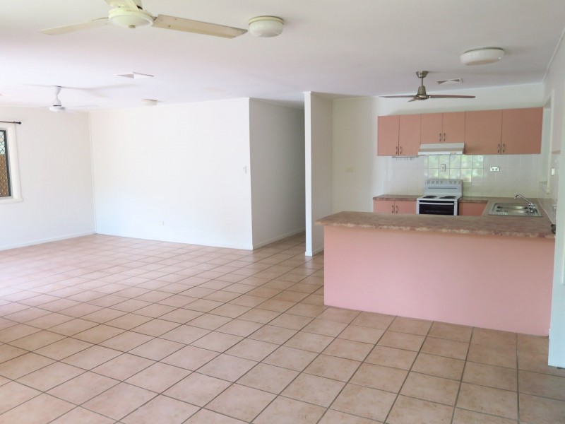 13 Oxley Street, Edge Hill QLD 4870