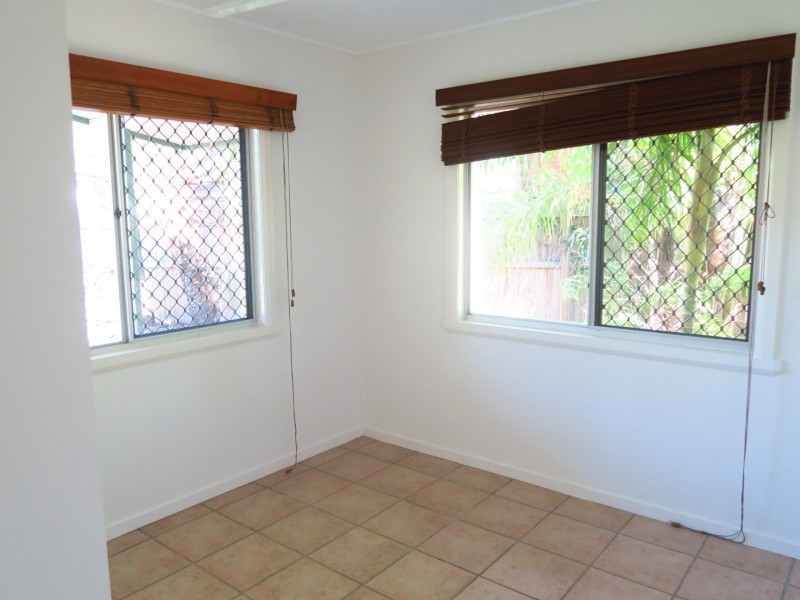 13 Oxley Street, Edge Hill QLD 4870