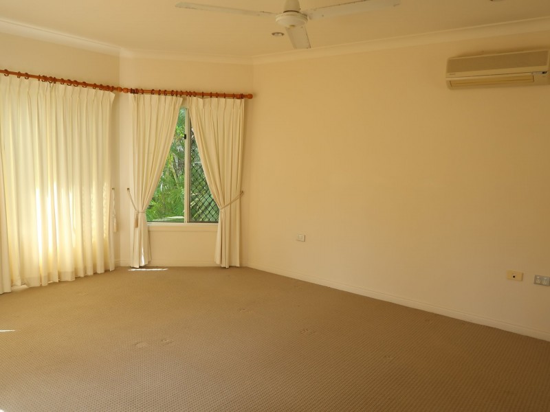 7 Vauclause Close, Brinsmead QLD 4870