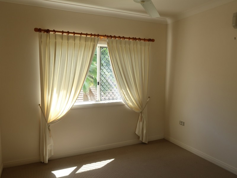 7 Vauclause Close, Brinsmead QLD 4870