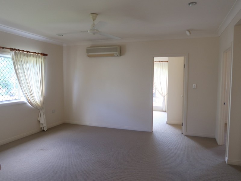 7 Vauclause Close, Brinsmead QLD 4870