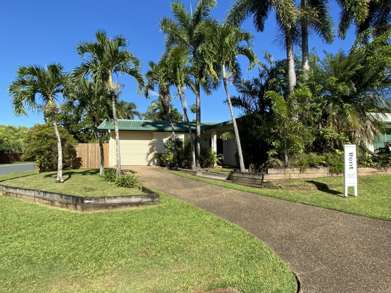 1 Julia Percy Close, Bentley Park QLD 4869