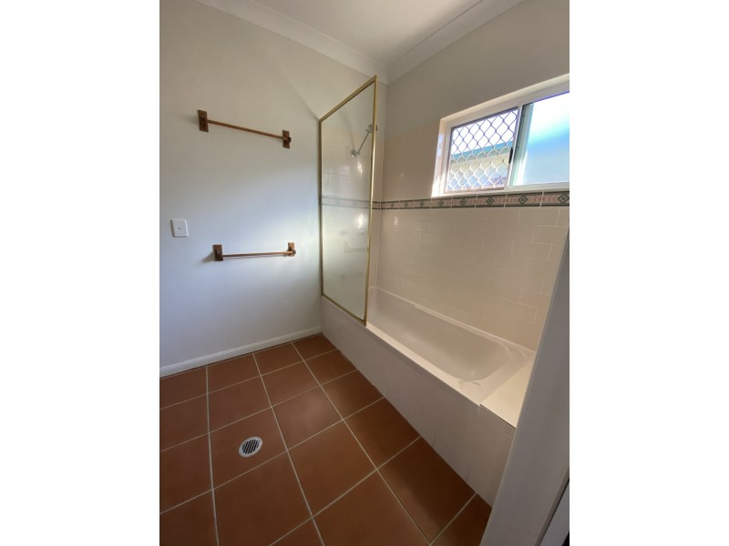 1 Julia Percy Close, Bentley Park QLD 4869