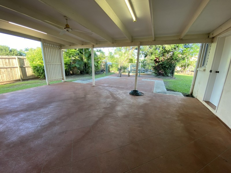 1 Julia Percy Close, Bentley Park QLD 4869