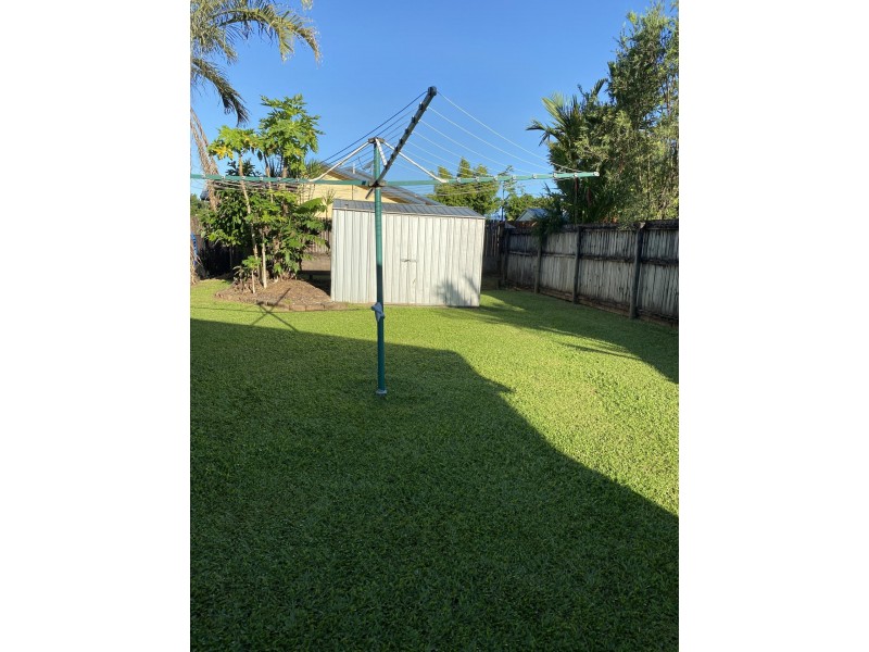 1 Julia Percy Close, Bentley Park QLD 4869