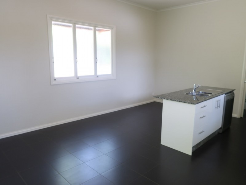 28 Friend Street, Edge Hill QLD 4870