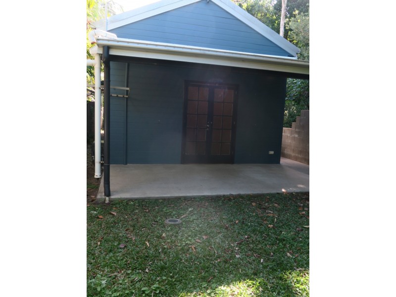 28 Friend Street, Edge Hill QLD 4870