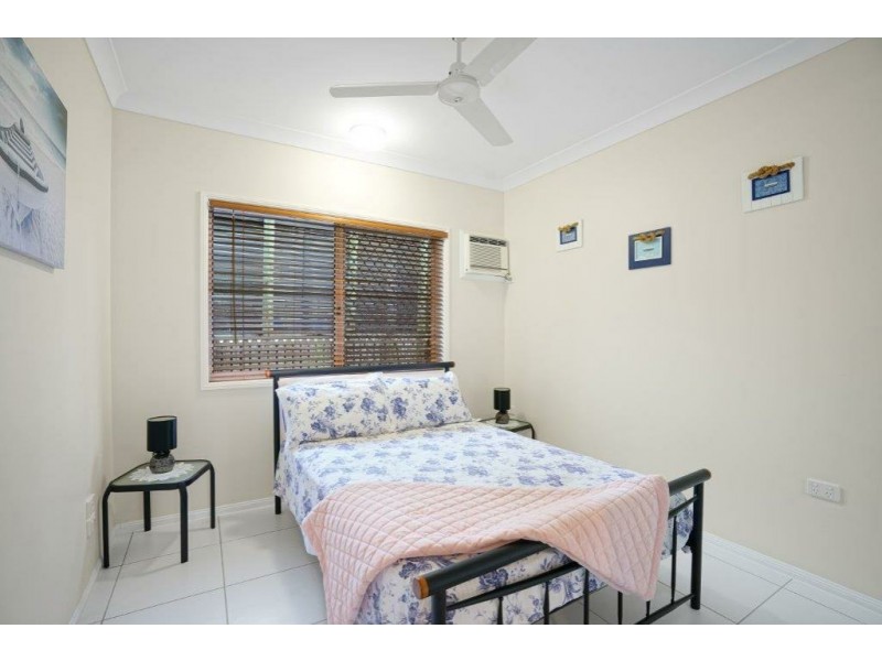 7 Popple Close, Kanimbla QLD 4870