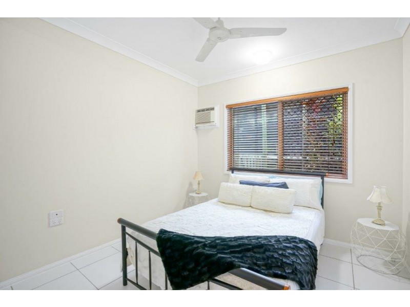 7 Popple Close, Kanimbla QLD 4870