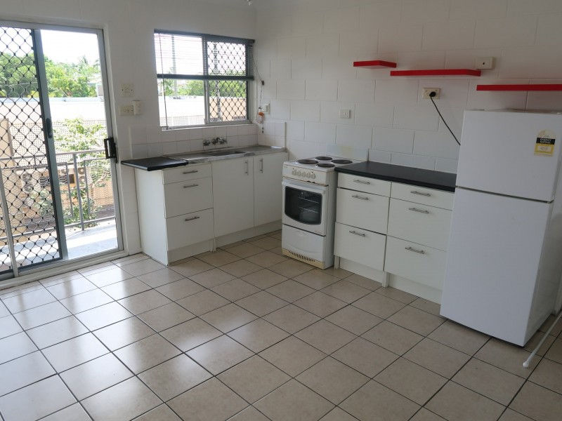 22/324 Sheridan Street, Cairns North QLD 4870