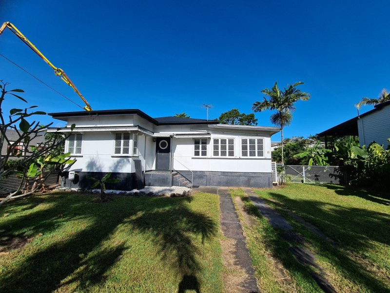 21-23 Smith Street, Cairns North QLD 4870