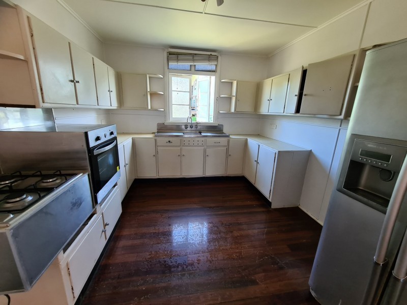 21-23 Smith Street, Cairns North QLD 4870