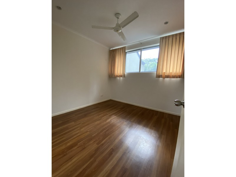 3/129 Woodward Street, Edge Hill QLD 4870