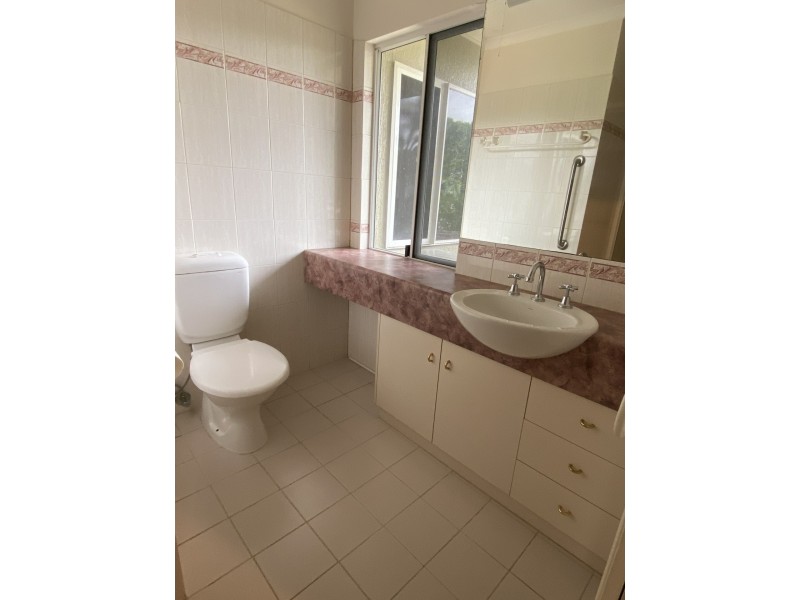 3/129 Woodward Street, Edge Hill QLD 4870