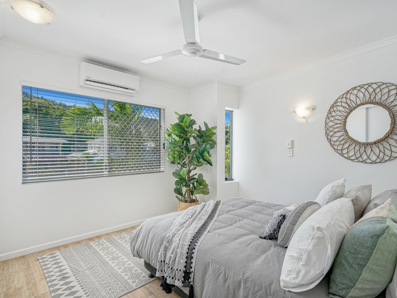 9/105 Collins Avenue, Edge Hill QLD 4870