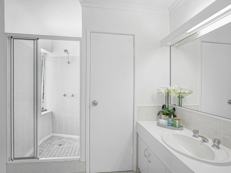 9/105 Collins Avenue, Edge Hill QLD 4870