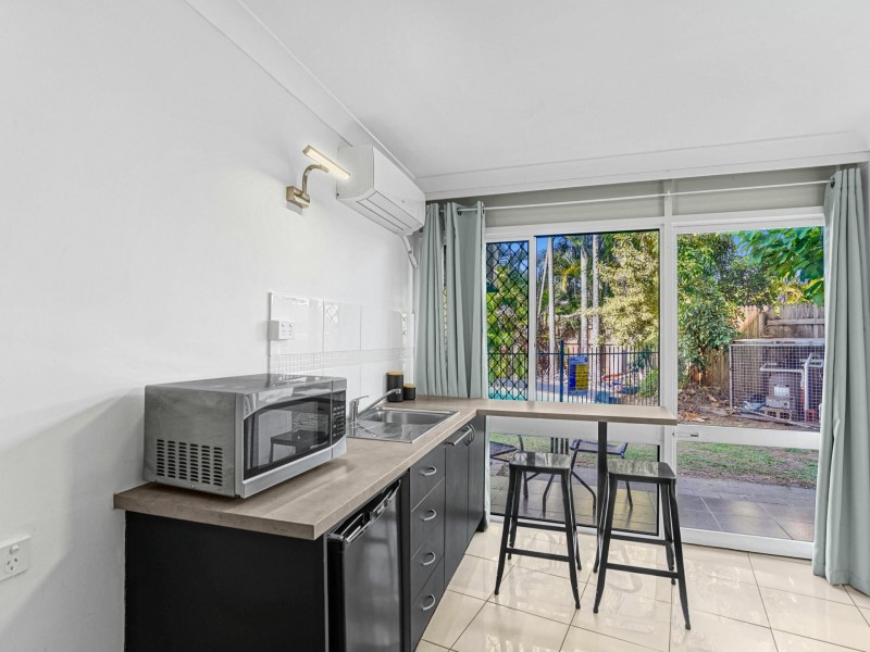 11/261-265 Sheridan Street, Cairns North QLD 4870