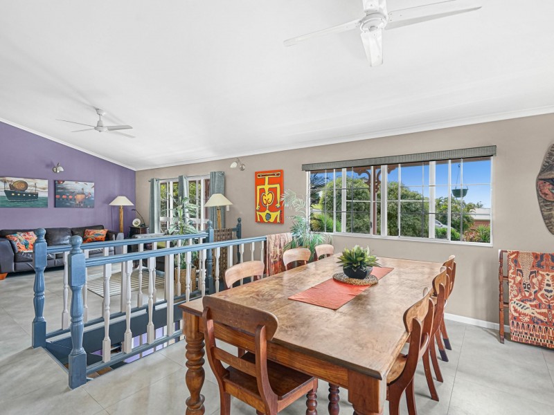 233 Toogood Road, Bayview Heights QLD 4868