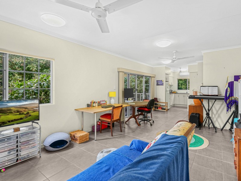 233 Toogood Road, Bayview Heights QLD 4868