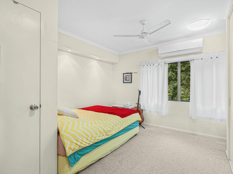 233 Toogood Road, Bayview Heights QLD 4868