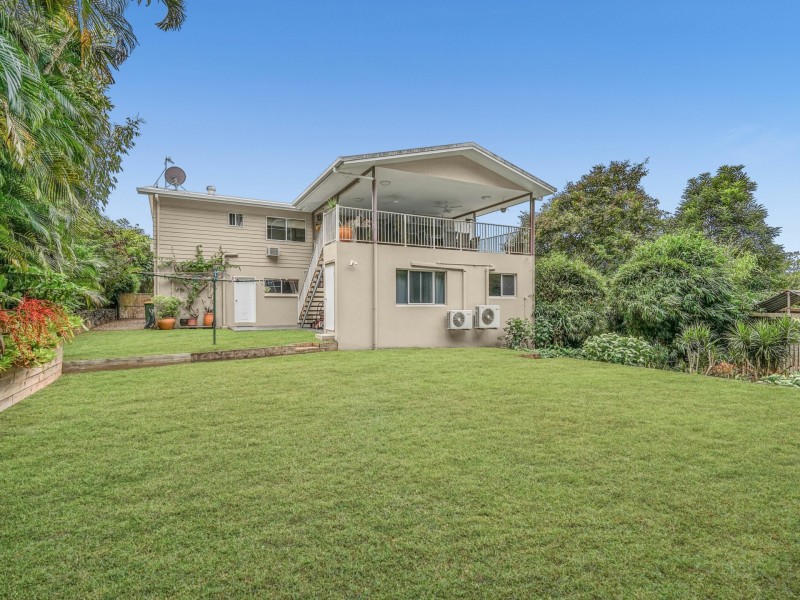 233 Toogood Road, Bayview Heights QLD 4868
