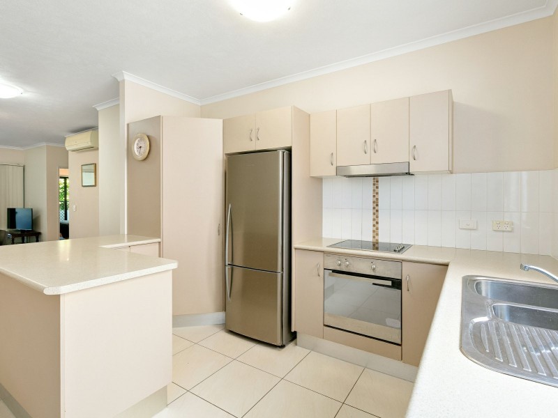 1/376 Severin Street, Parramatta Park QLD 4870