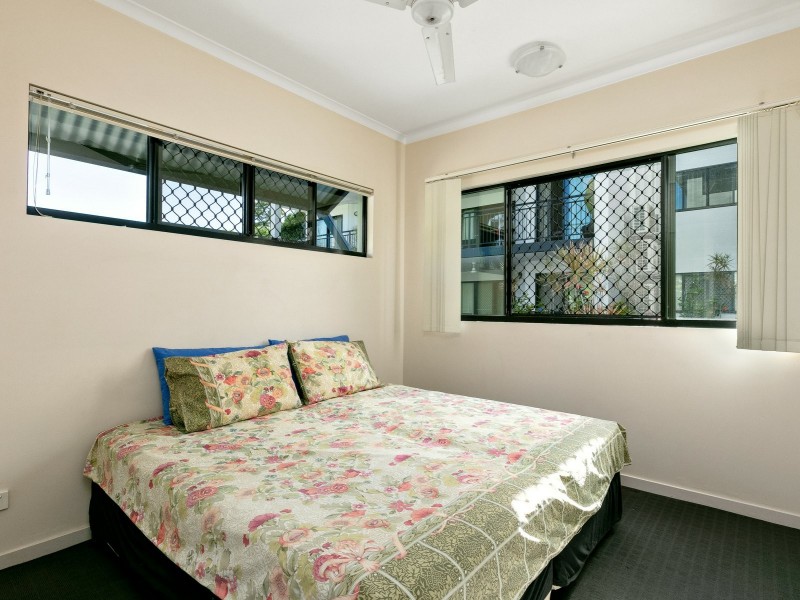 1/376 Severin Street, Parramatta Park QLD 4870