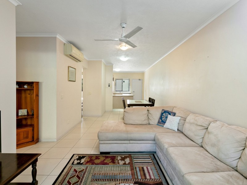 1/376 Severin Street, Parramatta Park QLD 4870