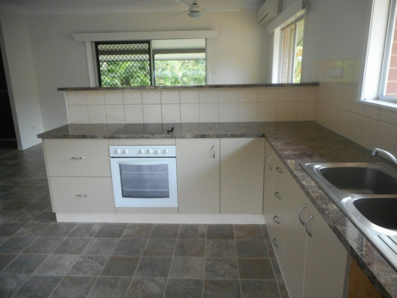 108 Sydney Street, Bayview Heights QLD 4868