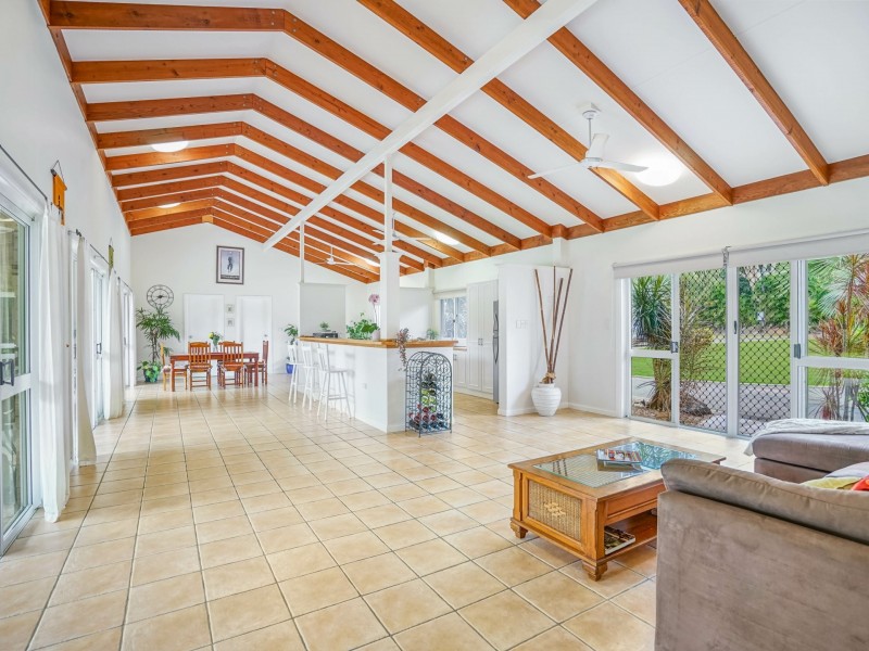 15 Ellison Street, Clifton Beach QLD 4879