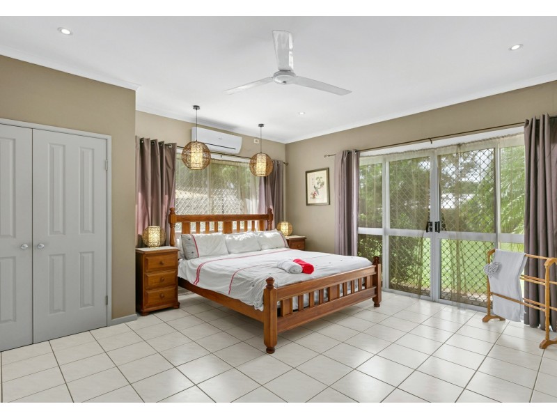 15 Ellison Street, Clifton Beach QLD 4879