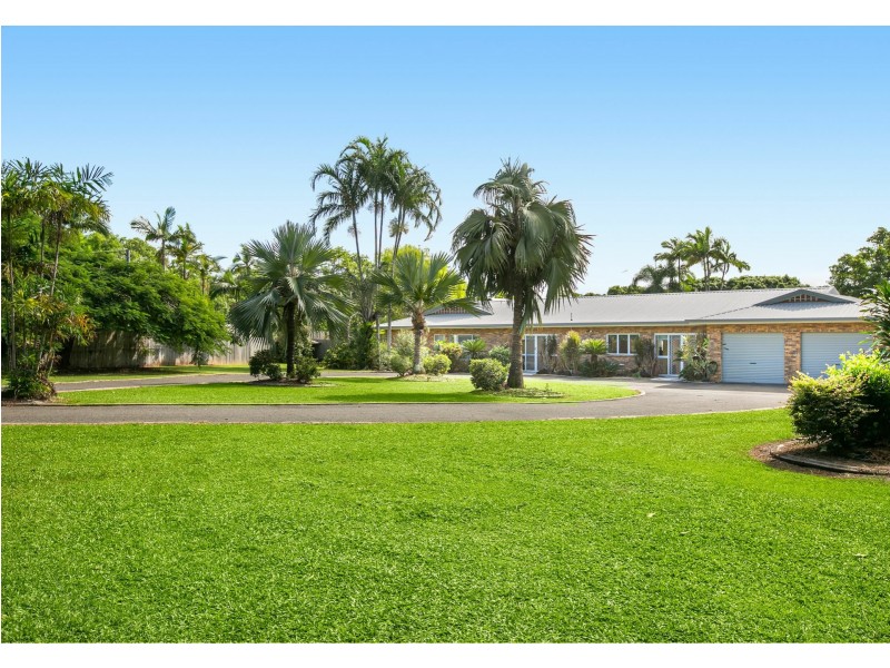 15 Ellison Street, Clifton Beach QLD 4879